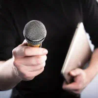 خبرنگار خانم نیازمندیم