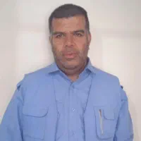 من یک نگهبان هستم ودونبال کار نگهبانی میگردم