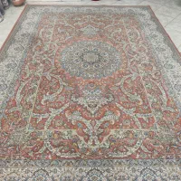 2 تخته فرش ۹ متری ۷۰۰ شانه کارکرده در حد نو