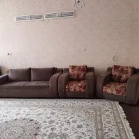 منزل دو خوابه طبقه دوم ۱۴۰متری تمیز و مرتب|اجارهٔ خانه و ویلا|شیراز, نصر|دیوار