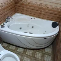 وان حمام یک متر در یک و نیم متر