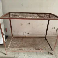تخت آهنی بزرگ
