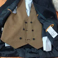 کت و شلوار با جلیقه دورو، فوق العاده