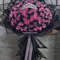 دسته گل روبانی و‌ شمع تزئینی