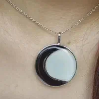 گردنبند یا آویز