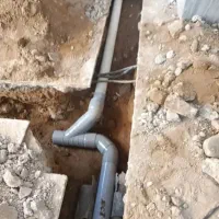 لوله کشی وبرقکاری پ ی ک ور|خدمات پیشه و مهارت|زهک, |دیوار