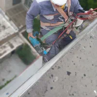 پیچ رولپلاک کردن نما تعمیرات نما