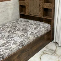 تخت یک نفره