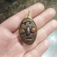 گردنبند موکل پشت حرز دار