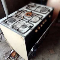 اجاق گاز پنج شعله