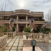 عمارت-نیلا