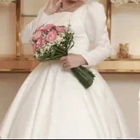 لباس عروس یا عقد ساده اروپایی