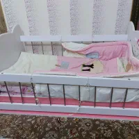 تخت خواب و تشک طبی و روتختی مخصوص کودک و نوزاد|تخت و صندلی بچه|فسا, |دیوار