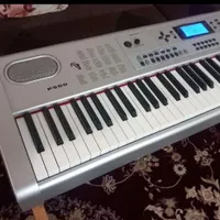 Digital piano p 500