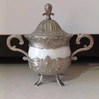 دو عدد قندان یا شکلات خوری سالم|ظروف سرو و پذیرایی|محلات, |دیوار