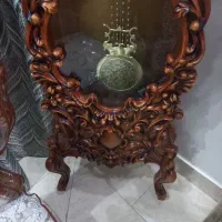 ساعت ایستاده کنار سالنی|مبلمان خانگی و میز عسلی|اسلام‌شهر, شهرک مفیدی|دیوار