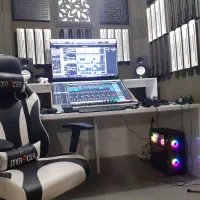 استودیو موسیقی و ضبط|خدمات پذیرایی، مراسم|اندیشه, اندیشه فاز ۱|دیوار