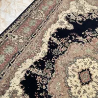 دو عدد فرش با کناره