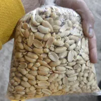 خلال بادام زمینی برای کره گیری