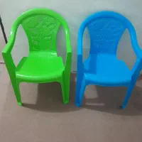 صندلی دسته دار پلاستیکی