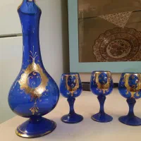 تنگ زیبا و ۳ عدد جام زیر قیمت فوری