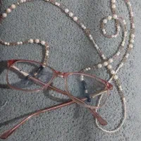 عینک پیدا شده