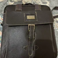 کیف دوشی اداری و دانشگاهیی