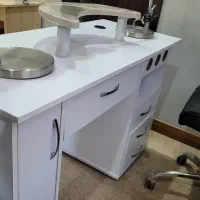 فروش ست میز ناخن، صندلی و بوفه|آرایشگاه و سالن‌های زیبایی|شیراز, مبعث|دیوار