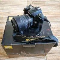 دوربین عکاسی نیکون d90 با لنز زوم 18- 105 vr