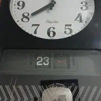 ساعت دیواری قدیمی|کلکسیون اشیاء عتیقه|تربتحیدریه, پائین ولایت|دیوار