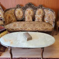 مبل سلطنتی (فرحی) چوب گردو ۹ نفره (قیمت توافقی)|مبلمان خانگی و میز عسلی|تهران, میرداماد|دیوار