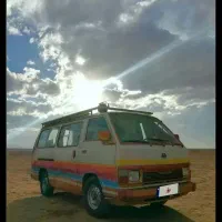 تویوتا هایس ۸۳