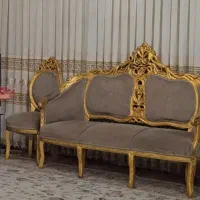 فروش مبل سلطنتی ۹ نفره + ۱ میز + ۲ جلومبلی