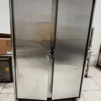 یخچال ایستاده دو در استیل پشت بسته