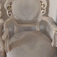 مبل سفید سلطنتی