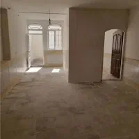 واحد مسکونی ۱۰۰ منری همکف دربست