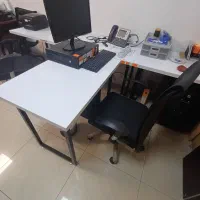 میز و صندلی اداری سالم
