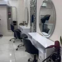 استخدام ناخن کار محدوده حمیدیان