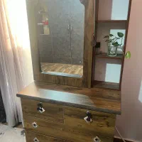 میز آرایش در حدنو