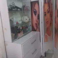 ویترین سه کشو