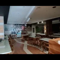 ۴۵۰ متر تجاری / بر کاشانی / رستوران / با لوازم