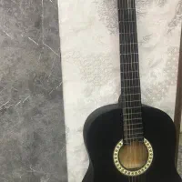 فروش گیتار کوک شده همراه ۲کتاب آموزشی|گیتار، بیس، امپلیفایر|فولادشهر, مسکن مهر فولادشهر|دیوار