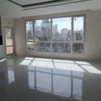 ۱۲۲ متر / سند شش دانگ / وام مسکن / ۲ تا پارکینگ