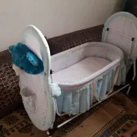 گهواره درحدنو|تخت و صندلی بچه|بروجرد, |دیوار