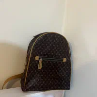 چندتا کوله پشتی اسپرت زنانه|کیف، کفش، کمربند|رشت, منظریه|دیوار