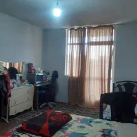 منزلی دو طبقه طبقه دوم ورودی مستقل دو خوابه