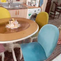 میز و صندلی ناهار خوری۴نفره با شیشه در حد نوو|میز و صندلی غذاخوری|تهران, جیحون|دیوار