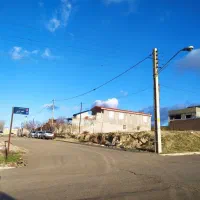 زمین-با-جواز-ساخت-300-متر8-واحد-آب-برق-گاز