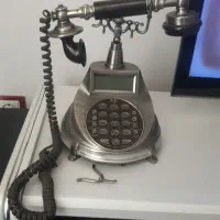 تلفن خانگی فقط یه پایش شگسته