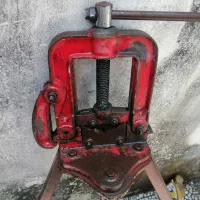 گیره لوله کشی محکم|ابزارآلات|بندر انزلی, باغ زمانی|دیوار